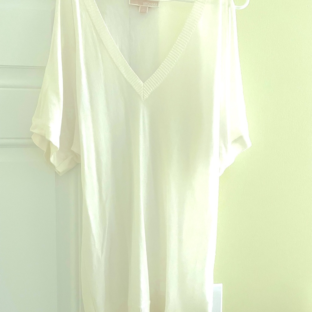 Michael Kors cold shoulder size M light sweater